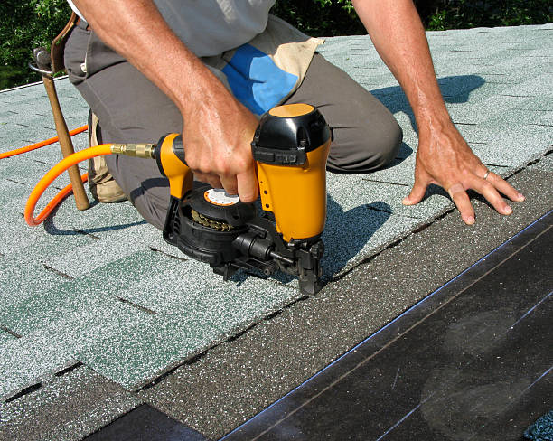 Best Commercial Roofing Services  in Cashton, WI
